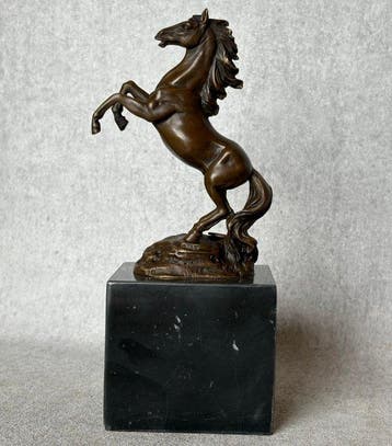 Beeld, Naar A.Barge: Steigerend paard - 21.8 cm - Brons,