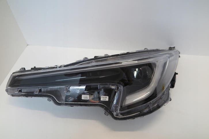 Full LED koplamp links Toyota Corolla E21, Autos : Pièces & Accessoires, Éclairage, Envoi