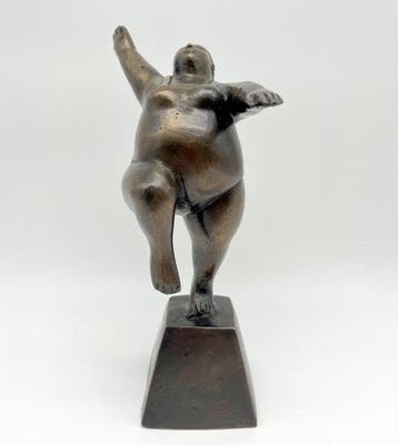 Beeldje - Female dancer - Brons, Antiek en Kunst