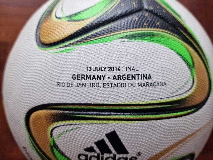 Brazuca GERMANIA ARGENTINA - Wereldkampioenschap Voetbal -, Collections, Collections Autre