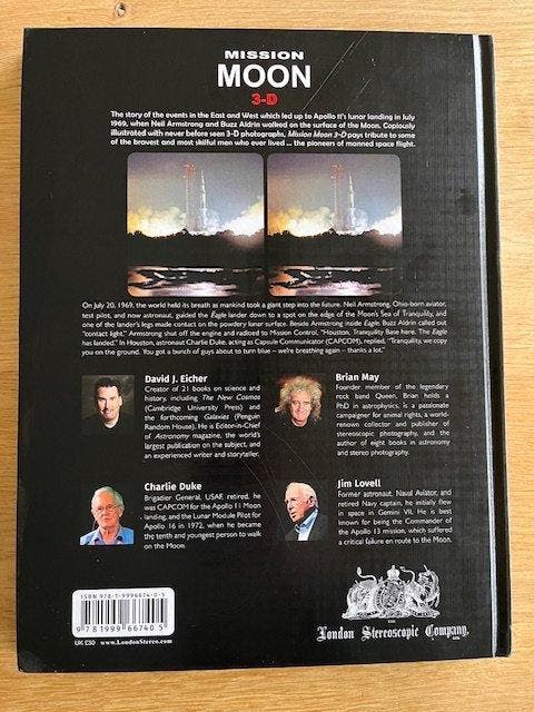 Signed; David J. Eicher / Brian May - Mission Moon 3-D -, Antiek en Kunst, Antiek | Boeken en Manuscripten