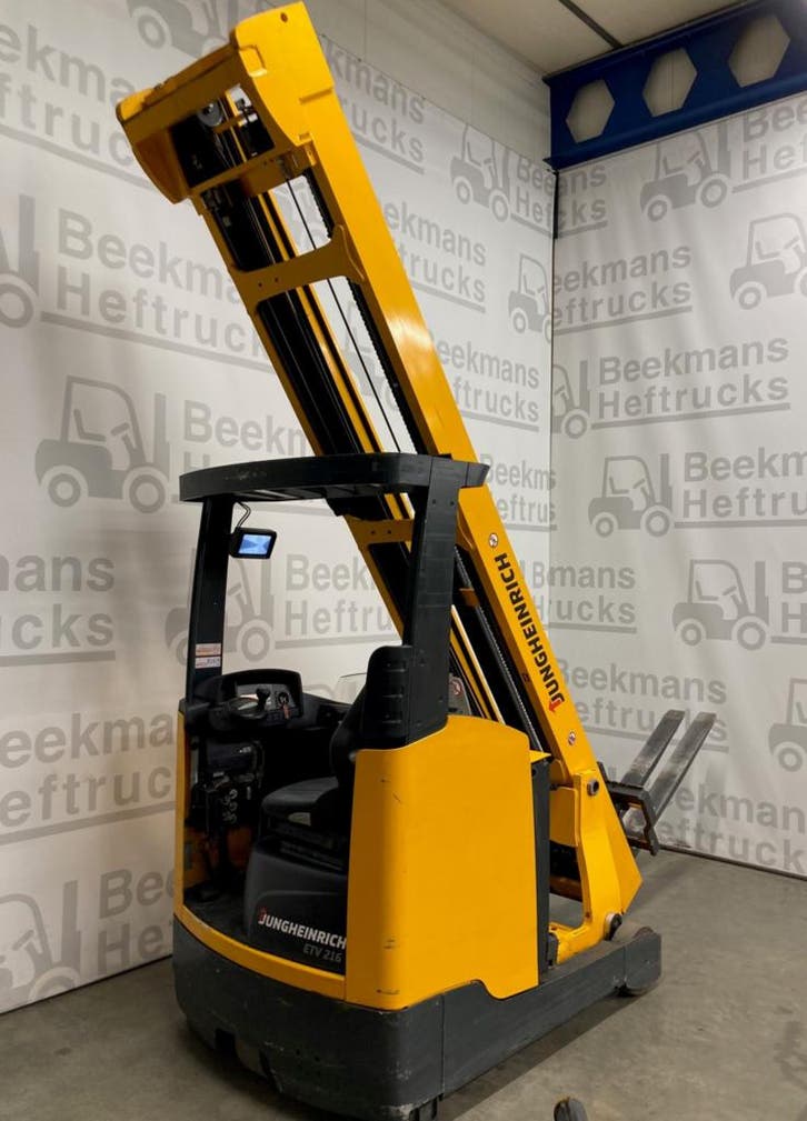 Jungheinrich ETV216  Reachtruck - 1600kg 10700mm, Zakelijke goederen, Machines en Bouw | Heftrucks en Intern transport, Reachtruck