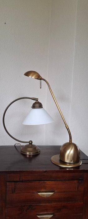1x MAN KWONG - Bureaulamp (2) - Koper, Messing -