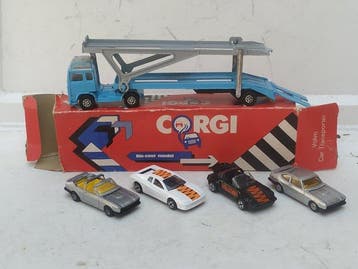 Corgi 1:64 - Model landbouwmachine (7) - Original First