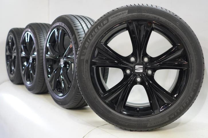 Seat Leon 17 inch velgen Michelin Zomerbanden Origineel, Autos : Pièces & Accessoires, Pneus & Jantes, Enlèvement ou Envoi