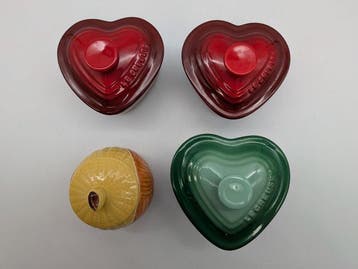 Le Creuset - Serveerschaal (4) - Le Creuset heart-shaped