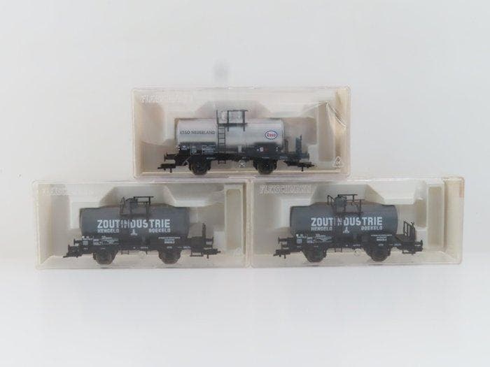 Fleischmann H0 - 97 5424 NL/5426 05 - Ensemble de wagons de, Hobby en Vrije tijd, Modeltreinen | H0