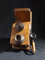 Analoge telefoon - Wandgemonteerde telefoon met roterende