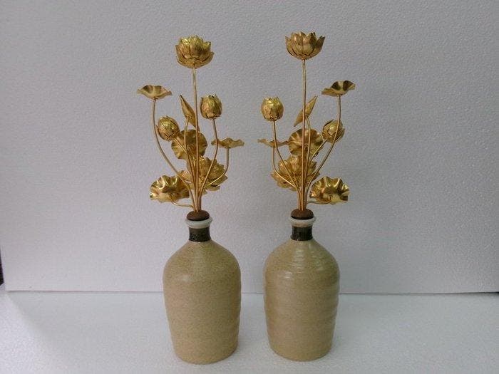 Objets bouddhiques (2) - Une paire de fleurs métalliques en, Antiquités & Art, Antiquités | Autres Antiquités