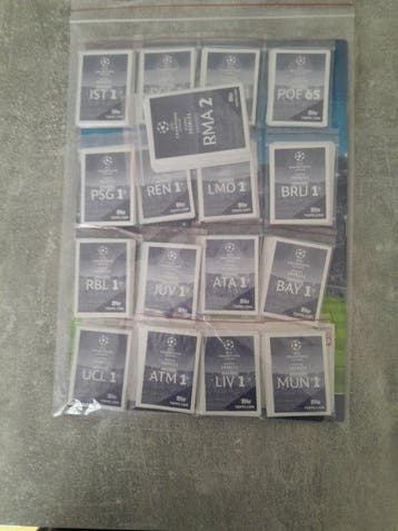 Topps Champions League 2020/21 - 1 Empty album + complete, Nieuw