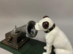 Beeldje, Nipper voor gramofoon - 12 cm - Gietijzeren His