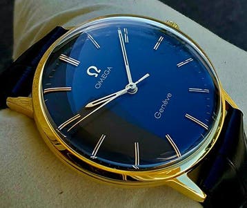 Omega - Geneve - 18K Gold - Black Gilt Dial - cal.601 - 1970, Handtassen en Accessoires, Nieuw
