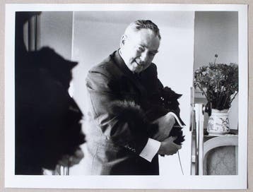 Stefan Moses (1928–2018) - Erich Kästner with Lollo – from, Antiek en Kunst