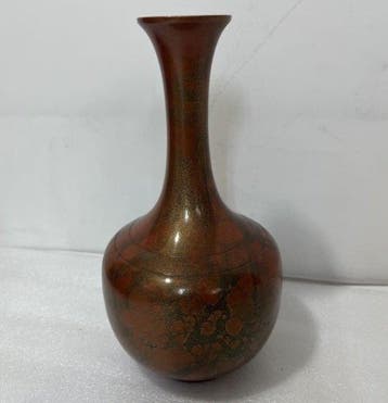 Japanse gegoten koperen vaas “Shih” – Gesigneerd