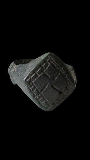Middeleeuwen, kruisvaardersperiode Brons Ring (Zonder