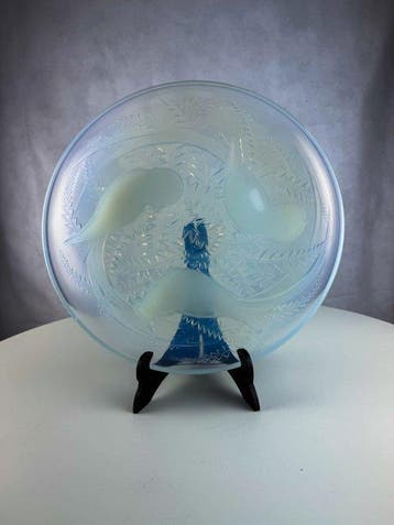 Pierre d’Avesn - Centre de table - Opaline