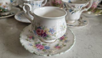 Royal Albert - Service de dîner (28) - Porcelaine à la