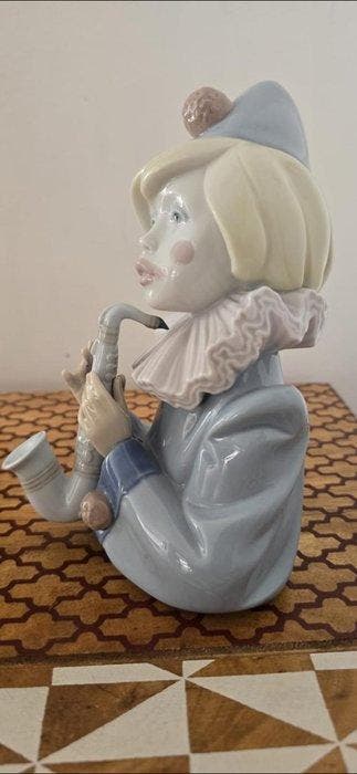 Lladró - Francisco Catalá - sculptuur, Nota Triste - 17 cm -