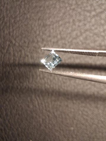 Natural Topaz - Sky Blue - 0.454 ct - square - irradiated, Verzenden, Nieuw