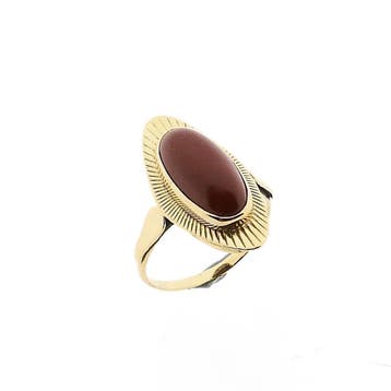 Vintage gouden ring met bloedkoraal, Handtassen en Accessoires, Ringen, Gebruikt, Ophalen of Verzenden, Kleiner dan 17, Met edelsteen