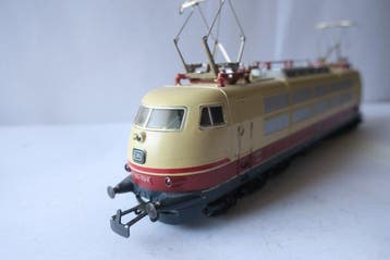 Märklin H0 - 3054 - Locomotive électrique (1) - TEE, BR 103, Nieuw