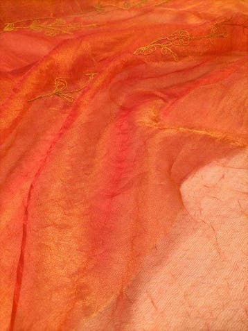 bellissima organza rossa ricamata - in doppia altezza -