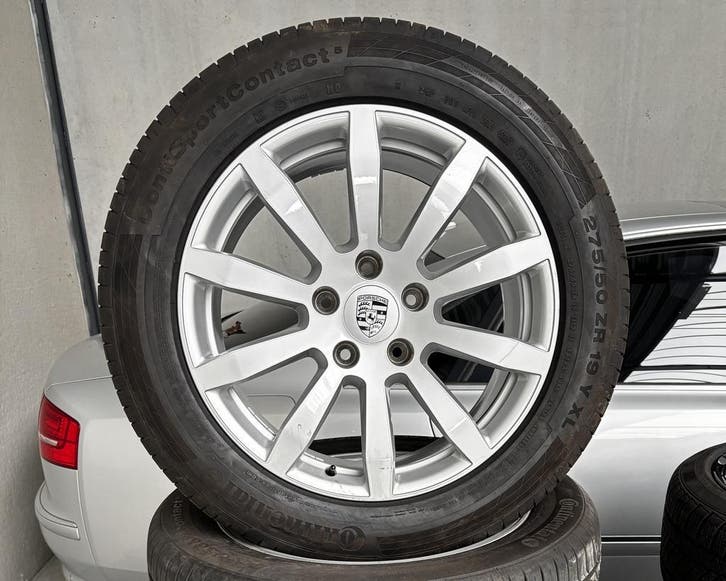 Porsche Cayenne 19” velgen + banden Montage mogelijk, Auto-onderdelen, Banden en Velgen, 19 inch, Zomerbanden, Gebruikt, Banden en Velgen