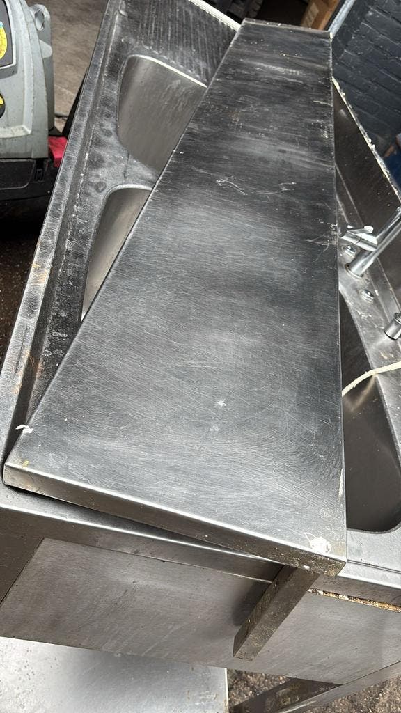 RVS werkblad / wandschap 200x30 bxd cm, Zakelijke goederen, Horeca | Keukenapparatuur, Ophalen of Verzenden