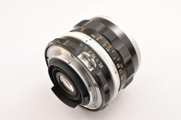 Nikon Nikkor-S Auto 2.8/35mm Objectif d’appareil photo