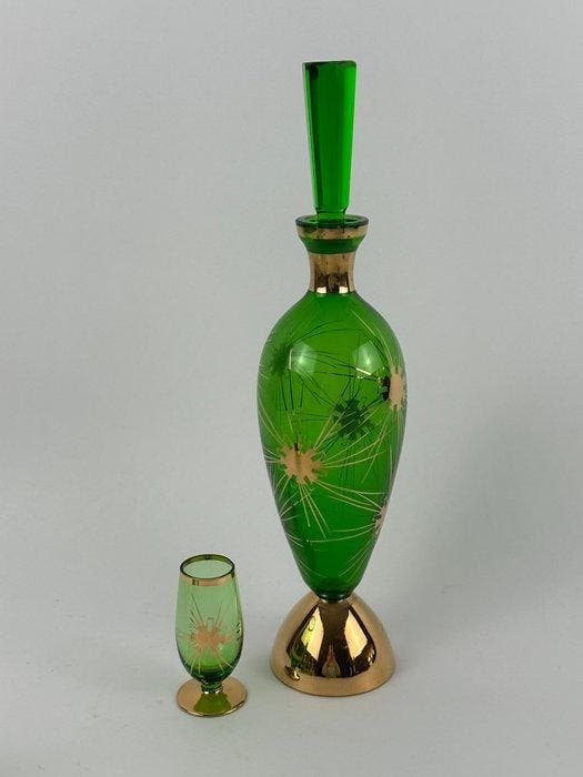 Service à liqueur (7) - Verre - Un ensemble de verres de, Antiquités & Art, Curiosités & Brocante