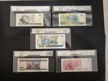 Wereld. - 5 slabbed banknotes - Various Dates (Zonder