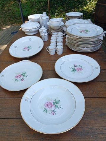 louis de ponsac - Eetservies voor 12 - louis de ponsac -