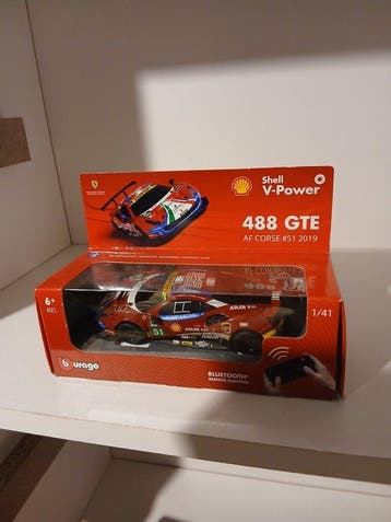 Bburago 1/41 - Modelauto (4) - Ferrari 488 GTE AF Corse #51, Hobby en Vrije tijd, Nieuw