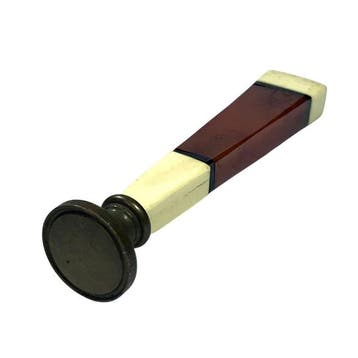 Antique Art Deco Wax Seal Stamp (Bakelite/Resin and Brass) –