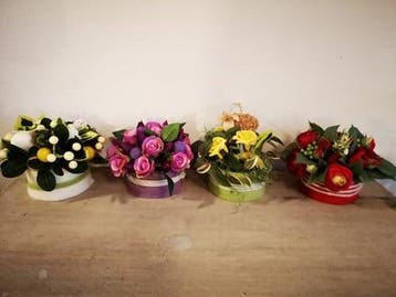 Oasis® Tafeldecoratie met wol Rond Medi Wit 1 stuk, Nieuw