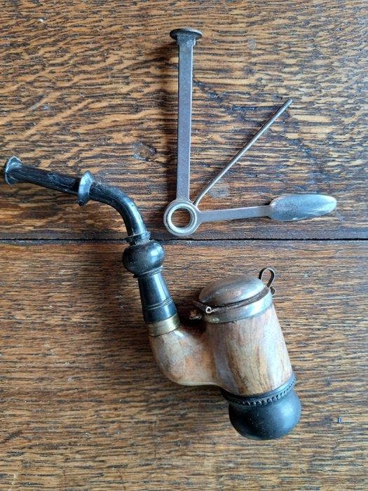 Zonder minimumprijs - Pijp - Bruyere, Messing, Hout - (2), Verzamelen, Rookartikelen, Aanstekers en Luciferdoosjes