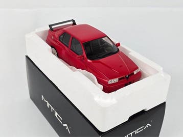 Mitica 1:18 - Modelauto - Alfa Romeo 155 GTA 1993