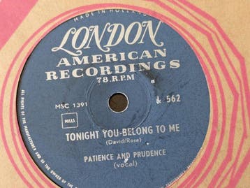 Collection of 36 78 RPM Records 1950s –o.a. Nat King Cole,