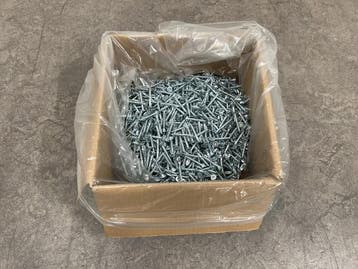 Veiling - Doos Hoenderdaal spaanplaatschroef ø6×40mm TX25, Doe-het-zelf en Bouw, Gebruikt