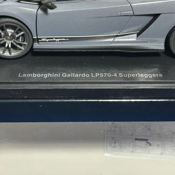 Autoart 1:18 - Voiture miniature - AutoArt Performance 1:18