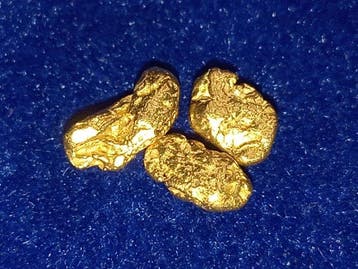 De economische crisis komt eraan. Koop nu gouden staven -