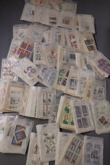Allemagne 1872/1990 - Lot à trier dans la boîte