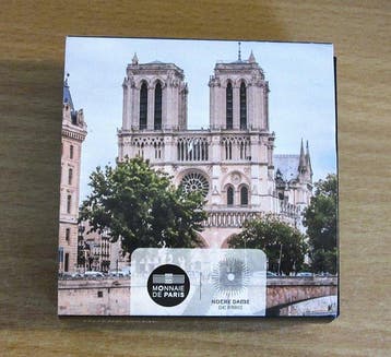 Frankrijk. 2 Euro 2025 Notre Dame de Paris Proof (Zonder