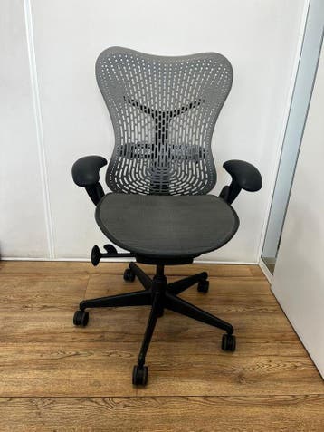 Refurbished Herman Miller Mirra Full Option Graphite Shadow, Verzenden, Bureaustoel