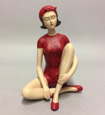 Figurine - Polystone femme en maillot de bain