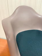 Vitra Stoelen Met Gestoffeerde Zitting - Uitvoering Dar, Verzenden, Bureaustoel