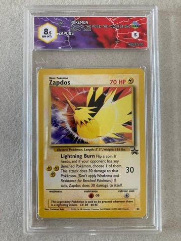 Pokémon - 5 Graded card - Articuno, Zapdos, Moltres, Golem,, Nieuw