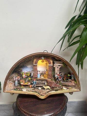 sculptuur, Presepe in cornice a mezzaluna - interamente