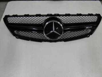 Grill Mercedes A-klasse W176 lift 45 AMG, Verzenden