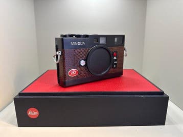 Minolta CLE ZSZ 50th Anniversary Model Meetzoeker camera